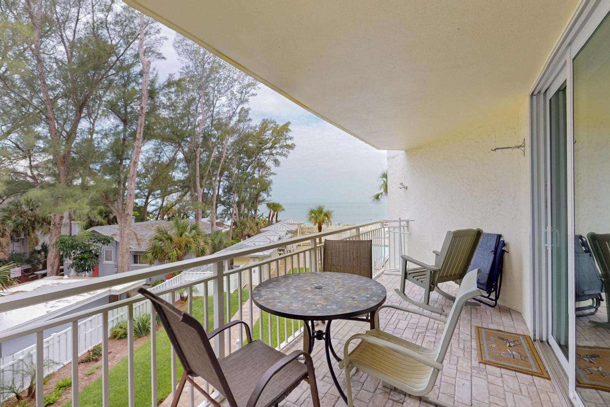 Apartamento Dolphin Reef 203 Clearwater Beach Exterior foto
